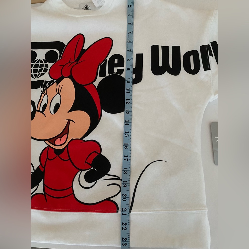 SOLD | WDW Minnie Mouse Double-Sided White XS Whimsical Pullover Crewneck Sweat… - Picture 13 of 15